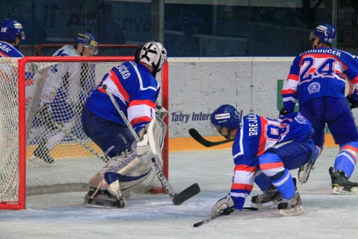 Ilustračný obrázok k článku Poprad, Trenčín a Martin majú problém. Nespĺňajú podmienky na extraligu