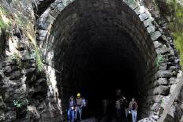 Ilustračný obrázok k článku Netradične v tuneli: Pod Homôlkou sa bude hrať, spievať aj tancovať