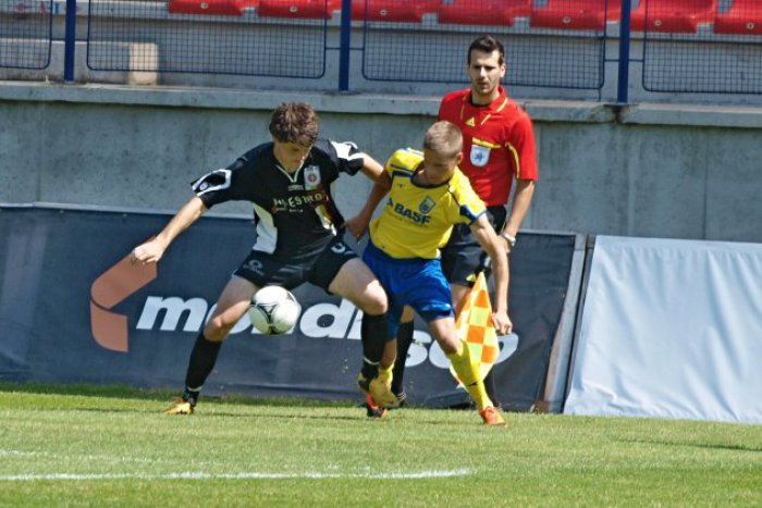 Ilustračný obrázok k článku Víkendový futbal mladých: Hokejové výsledky na účet Mikulášanov