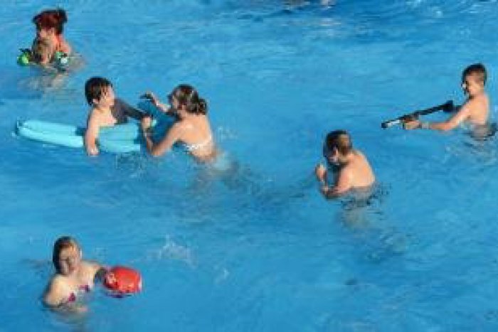 Ilustračný obrázok k článku Na plážovom kúpalisku toto leto padol rekord, hádajte koľko ľudí prišlo!