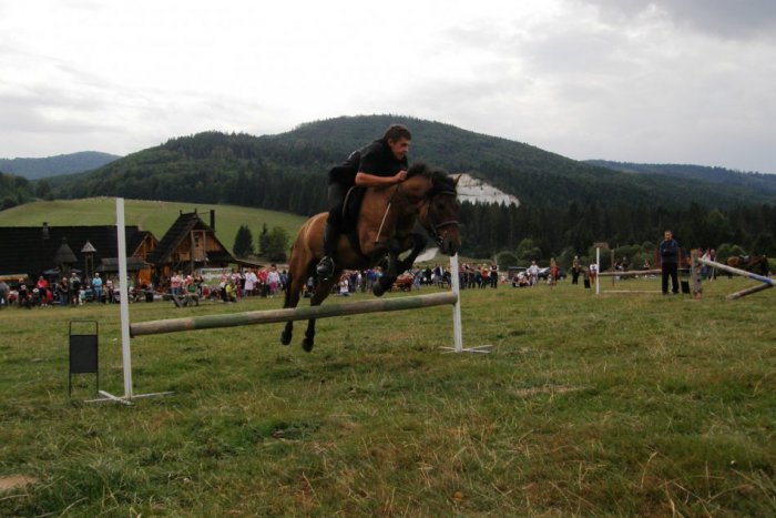 Ilustračný obrázok k článku Huculskú stezku zakončili na Zbojskách: Suverénne najlepšou sa stala Simona Cabanová na Lalke