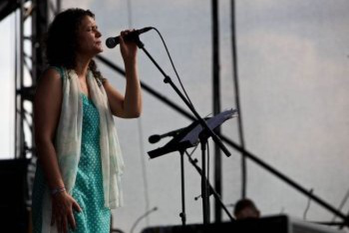 Ilustračný obrázok k článku Ojedinelé koncerty na Slovensku: Iva Bittová sa predstaví pred Žilinčanmi