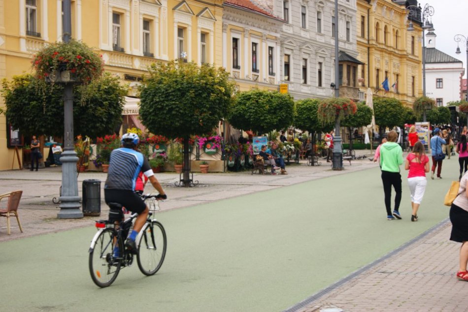 Ilustračný obrázok k článku Cyklisti spod Urpína v špeciálnej TOP 3: Bystrica zažiarila v konkurencii desiatok samospráv!