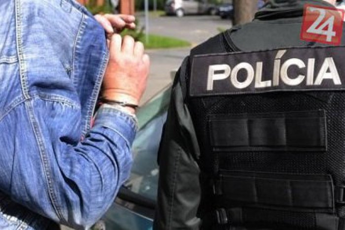 Ilustračný obrázok k článku Polícia: Muž (39) mal vylákať od chlapcov ich nahé fotky, potom sa chcel sexuálne zblížiť!