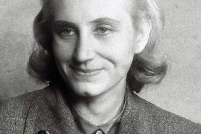 Ilustračný obrázok k článku Ďalší odchod do hereckého neba: Opustila nás rodáčka z Hlohovca Viera Strnisková (†83)