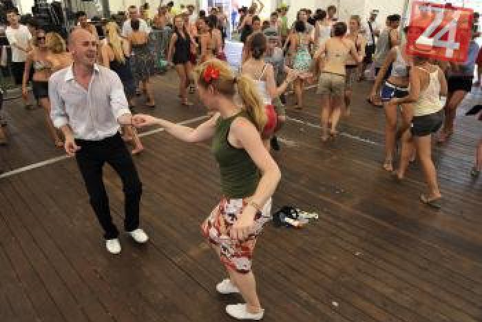 Ilustračný obrázok k článku Tanečný maratón, letné kino či nočný výstup na Marhát: TOTO a viac na nás čaká tento víkend!