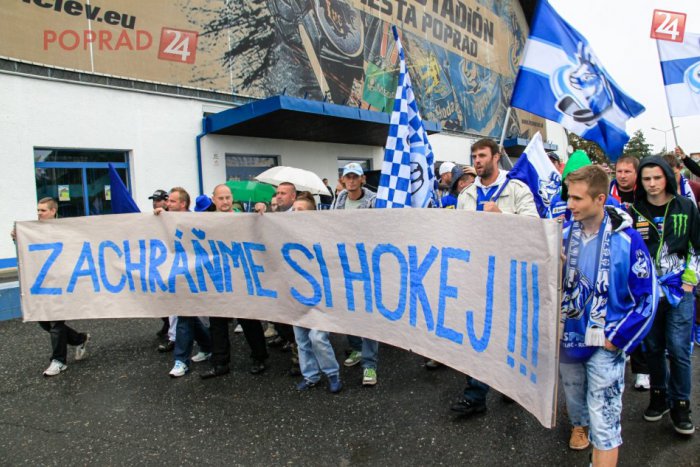 Ilustračný obrázok k článku Hokejoví fanúšikovia pochodovali mestom. Vedeniu mesta i klubu odovzdali otvorený list