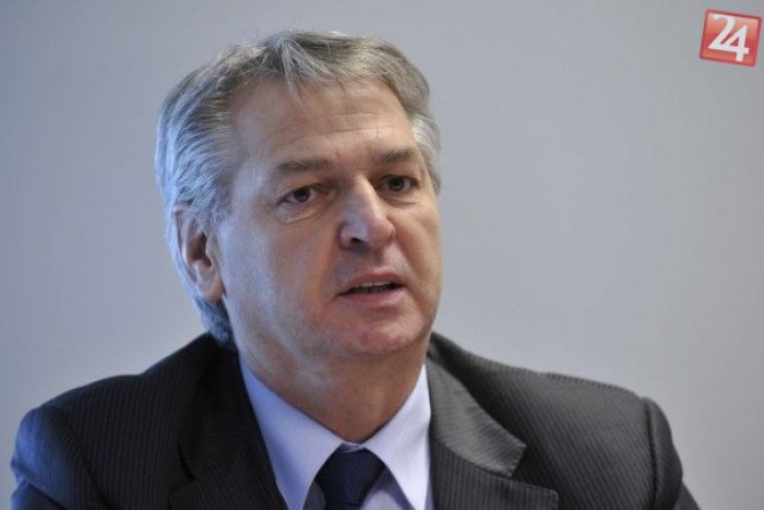 Ilustračný obrázok k článku Boj sa pritvrdzuje: Kubánek vyzval Hudackého, aby zvážil kandidatúru na župana