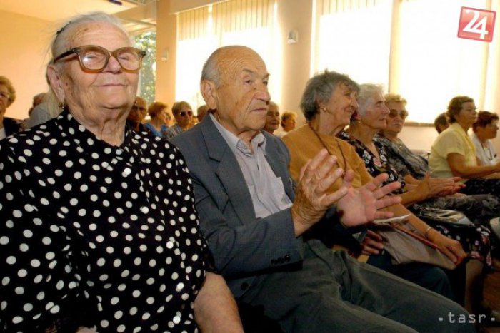 Ilustračný obrázok k článku Mestské zariadenie pre seniorov dostane nové vybavenie: Sestrám uľahčí každodennú prácu