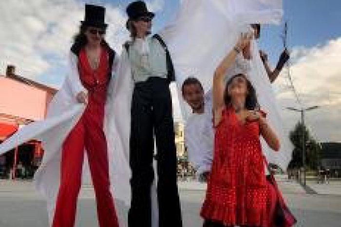 Ilustračný obrázok k článku TIP NA VÍKEND: Po 6 ročnej prestávke prebieha medzinárodný divadelný festival Tempus Art!