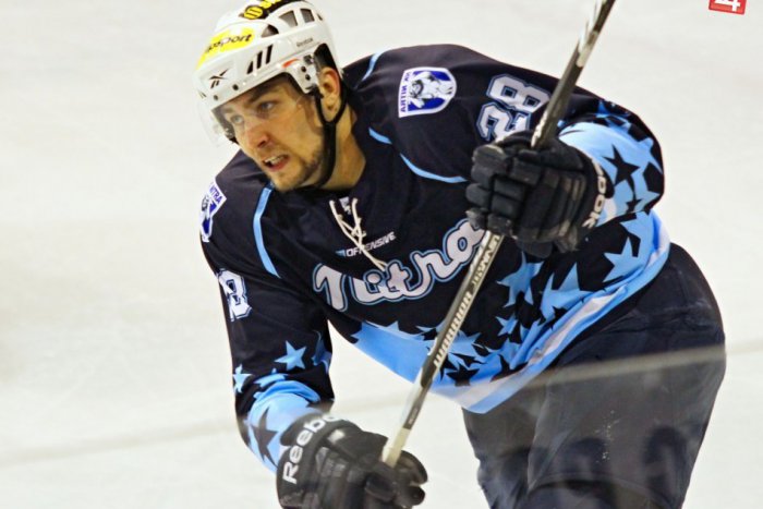 Ilustračný obrázok k článku Hokejisti podľahli Zvolenu: Chlieb sa lámal v tretej tretine