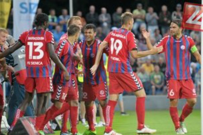 Ilustračný obrázok k článku Bystrica si delila body so Seničanmi: Vyrovnanie Dukly prišlo ako blesk z jasného neba