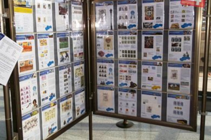 Ilustračný obrázok k článku Malá Studená dolina a Brnčalova chata sú vyobrazené na poštových známkach