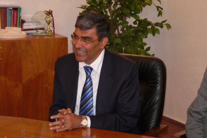 Ilustračný obrázok k článku Do Revúcej zavítal veľvyslanec Indie. So samosprávou hľadá možnosti spolupráce