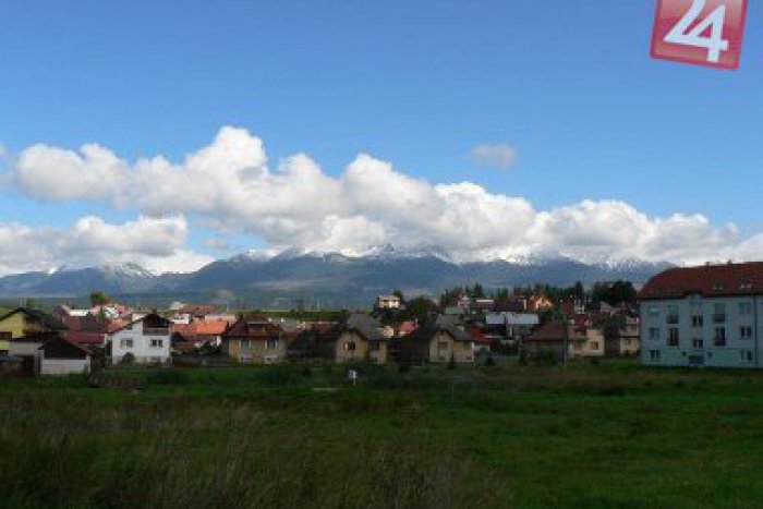 Ilustračný obrázok k článku Ozbrojení lupiči vystrájali vo Važci: Vykradli až dve predajne potravín