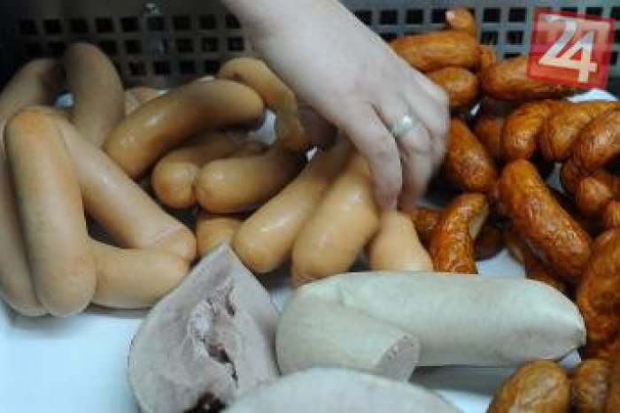 Ilustračný obrázok k článku Adrián (15) neodolal špekáčikom: Pozrite, čo mu hrozí kvôli krádeži za 3 eurá!