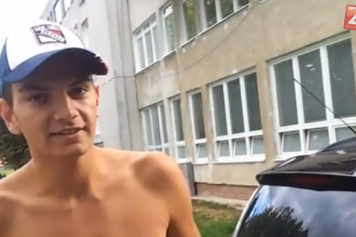 Ilustračný obrázok k článku EXKLUZÍVNE ZÁBERY: Ulicami Humenného pobehoval nahý mladík!