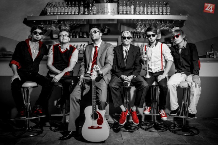 Ilustračný obrázok k článku Smola a Hrušky sa chystá na turné: Kapela si pripravila pre fanúšikov viacero prekvapení