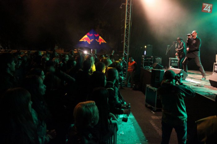 Ilustračný obrázok k článku Zóna A, Chiki Liki Tua a Bijouterrier: Amfiteáter bude dejiskom Októberfestu!