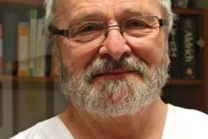 Ilustračný obrázok k článku Prešovčan Anton Bartunek: Muž, čo navrhol meno pre Gymnázium J. A. Raymana