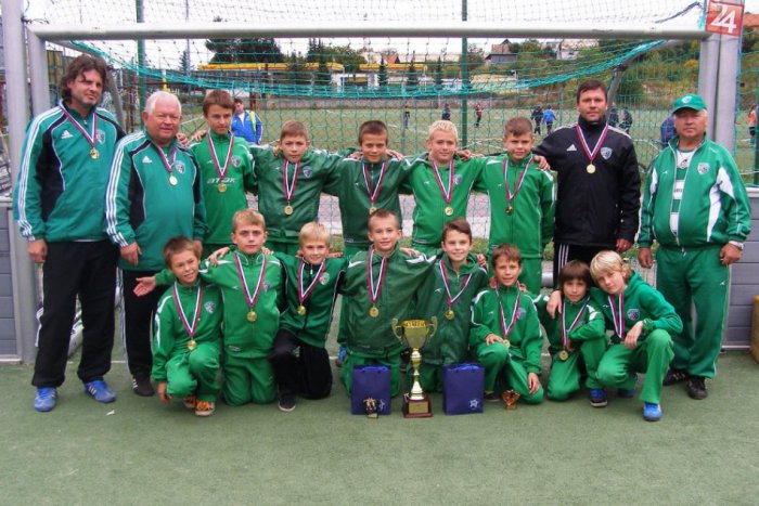 Ilustračný obrázok k článku Zvolen hostil finálový turnaj mladých futbalových nádejí: Z triumfu sa tešili chlapci z Prešova a dievčatá zo Šale