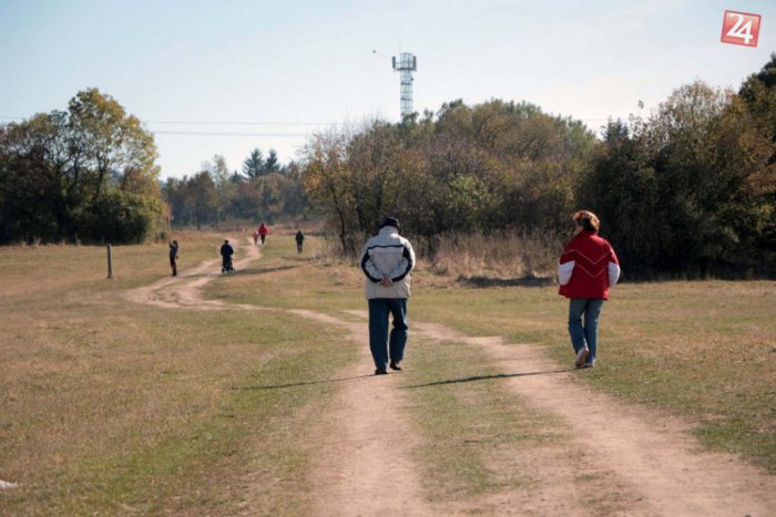 Ilustračný obrázok k článku Nová promenáda: Vyhliadka nad Kremnicou sa stáva turistickým hitom!