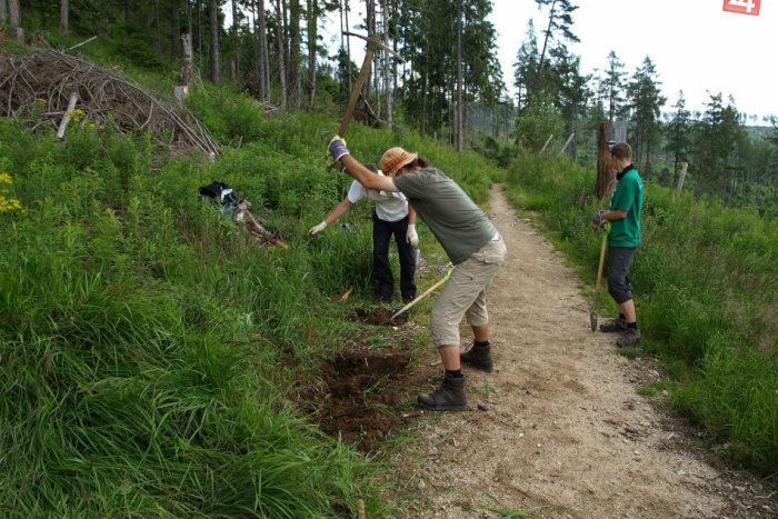 Ilustračný obrázok k článku Turistický chodník k Rainerovej chate je už priechodný. Bez obmedzení