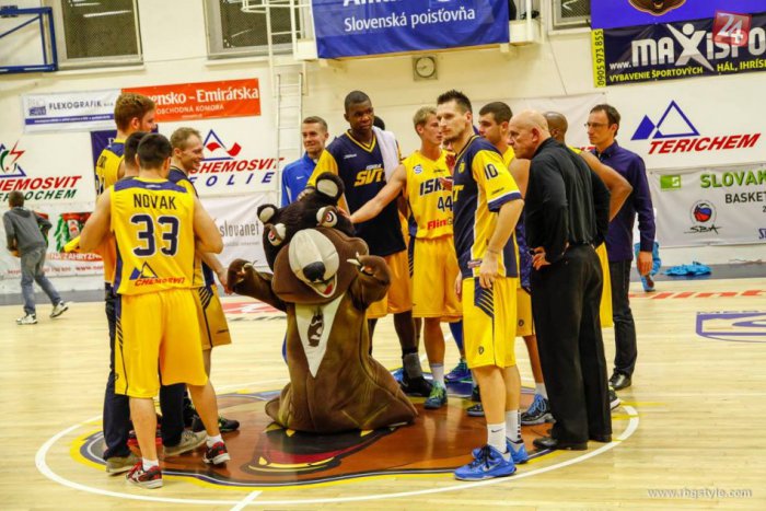 Ilustračný obrázok k článku Iskra zabojovala hneď od úvodu. Handlovej nedala žiadnu šancu