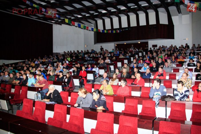 Ilustračný obrázok k článku 23 hodín čistého času filmových snímok je za nami: Z Barabášovho filmu porotcom spadla sánka