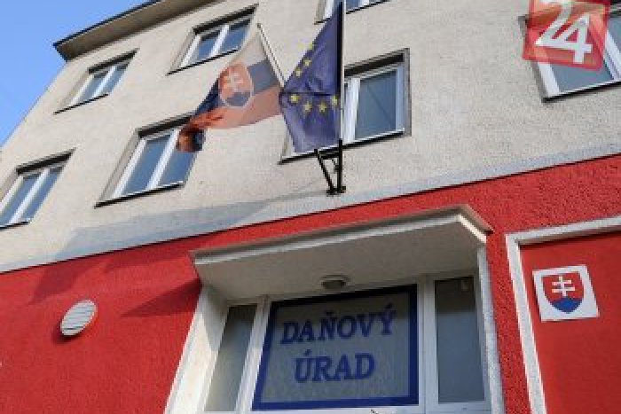 Ilustračný obrázok k článku Neskutočné, čo sa už deje: Na východe úraduje falošný daňový kontrolór!