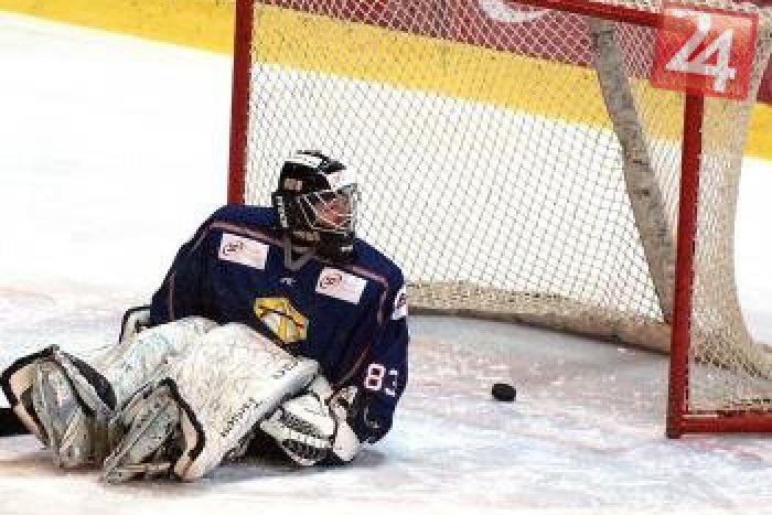 Ilustračný obrázok k článku Spišskonovoveskí hokejisti na liptovskom ľade: Rozhodnúť museli až samostatné nájazdy