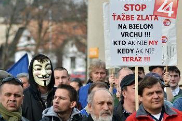 Ilustračný obrázok k článku Kontroverzná ťažba zlata v Detve: O určenie dobývacieho priestoru prejavilo záujem 300 ľudí