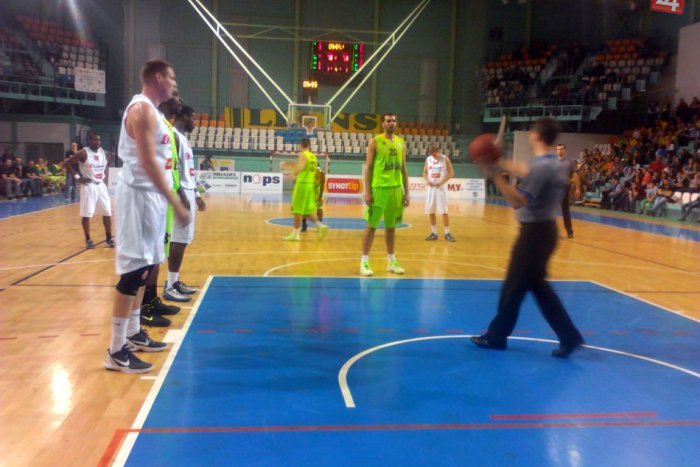 Ilustračný obrázok k článku V krajskom derby úspešná Nitra: Basketbalisti si poradili s hráčmi Levíc