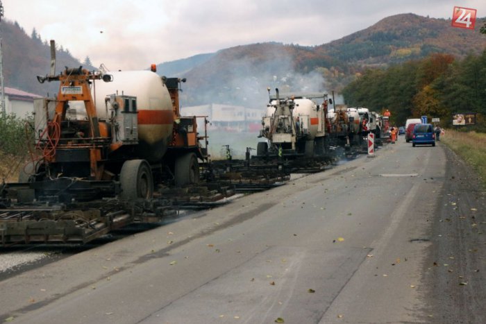 Ilustračný obrázok k článku Vodičom padla sánka: Opravuje sa cesta pri Bartoške!