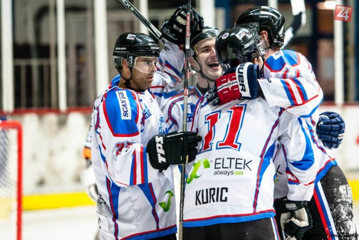 Ilustračný obrázok k článku Góly Bartíka a Kaduru na koňarov z Prešova nestačili