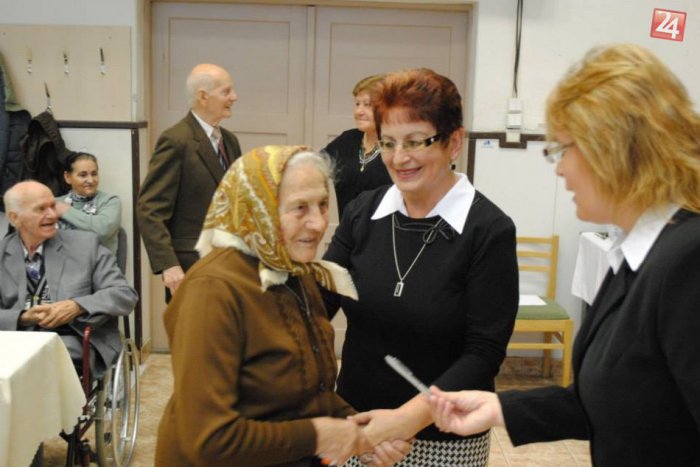 Ilustračný obrázok k článku FOTO: Skýcov si slávnostne uctil seniorov: Najstarší jubilant má krásnych 96 rokov!