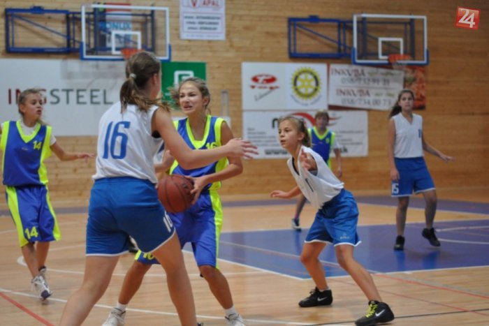 Ilustračný obrázok k článku OBRAZOM: Mladšie žiačky Rožňavy podľahli basketbalistkám z Popradu