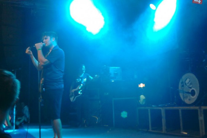 Ilustračný obrázok k článku Beánia študentov Univerzity Komenského: Zabávala ich skupina Iné Kafe