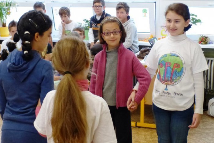 Ilustračný obrázok k článku Poprad navštívili deti a učitelia z troch európskych krajín, najďalej to mali z Malty