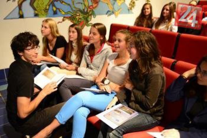 Ilustračný obrázok k článku O mladých s mladými: Štartuje diskusia o (ne)činnosti mladých ľudí v spoločnosti