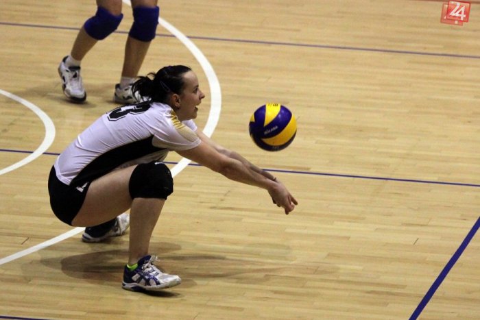 Ilustračný obrázok k článku Mladým volejbalistkám sa nedarilo: Juniorky prepásli dvojsetový náskok