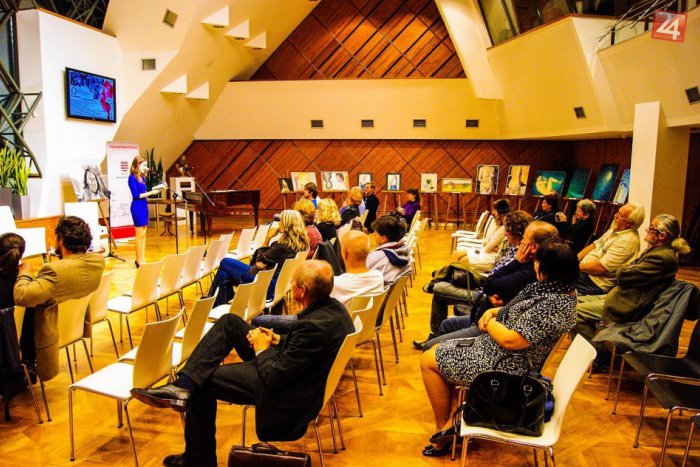 Ilustračný obrázok k článku Predĺžený dušičkový víkend v Bystrici: Kde sa v meste vybrať za relaxom?