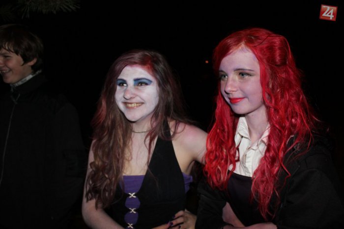 Ilustračný obrázok k článku Nitrianski skauti zabávali deti: Pripravili si pre ne Halloween v maskách