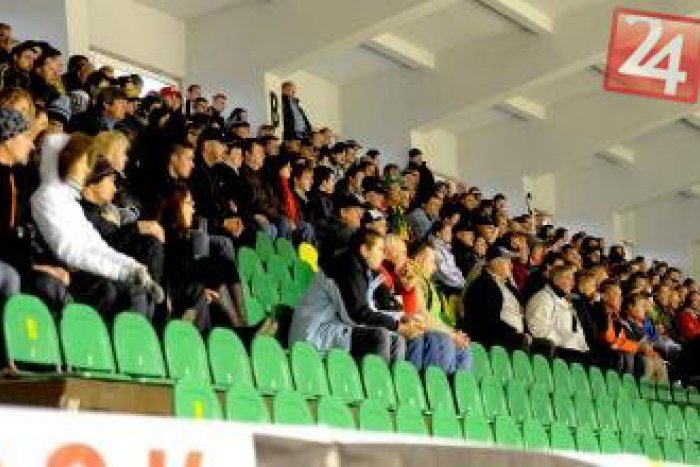 Ilustračný obrázok k článku Disciplinárna komisia potrestala Žilinčanov: Vlkom za bitku podmienečne uzavreli štadión