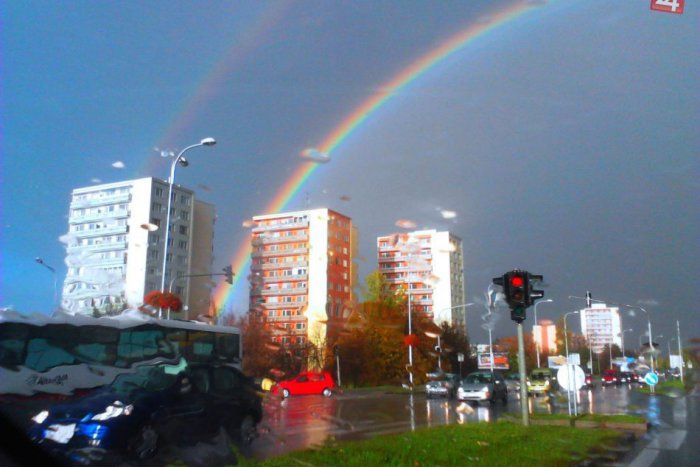 Ilustračný obrázok k článku Vašimi očami: Nitranov potešila dúha, padali však aj krúpy!