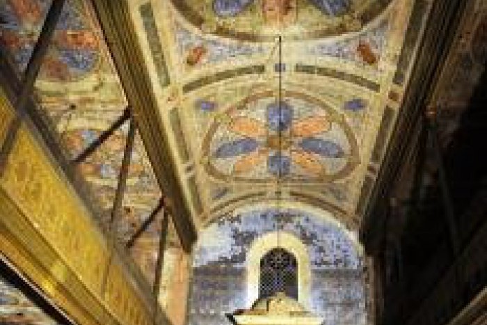 Ilustračný obrázok k článku Historická synagóga chátra: Podarí sa mestu získať prostriedky na jej rekonštrukciu?