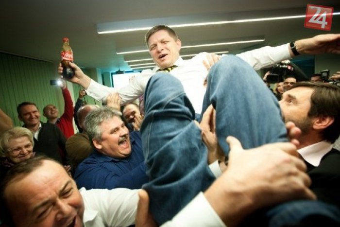 Ilustračný obrázok k článku Politológovia o výsledku krajských volieb: Ľavica všetko prevalcuje!