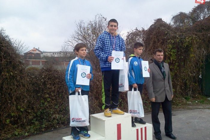 Ilustračný obrázok k článku Beh okolo Ľuborče: Súťažili deti, mládež aj veteráni