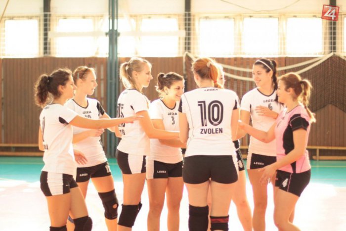 Ilustračný obrázok k článku V derby si diváci veľa volejbalovej krásy neužili: Zvolenčanky hladko zvíťazili