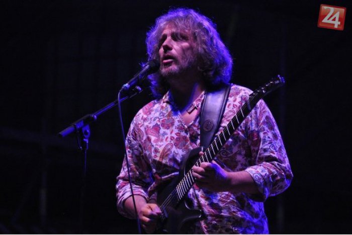 Ilustračný obrázok k článku Fenomenálny gitarista Andrej Šeban prichádza so svojou skupinou do Popradu. Hráme o lístky na ich koncert